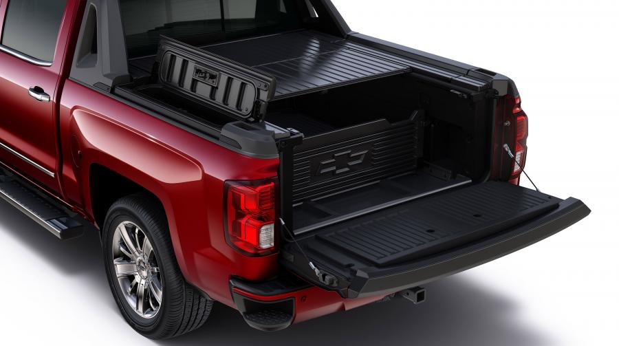  Chevrolet Silverado High Country High Desert Crew Cab 2016 года  (фото 3 из 3)